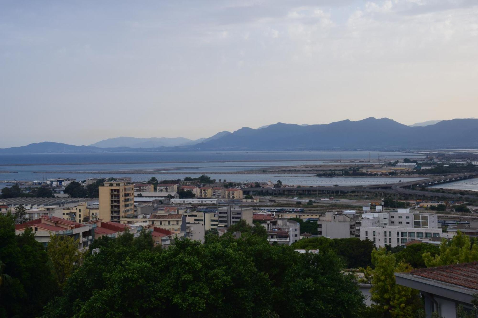 Splendido Open Space, A 10 Min A Piedi Dal Centro Iuns2308 Appartement *